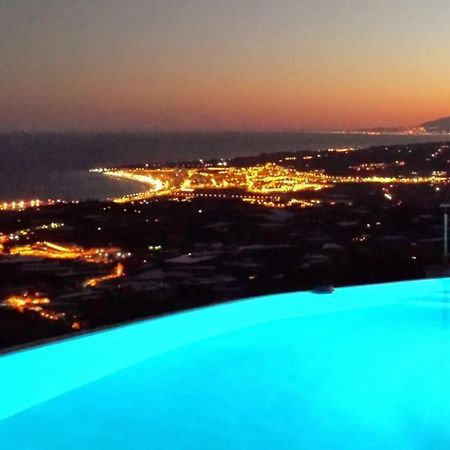 Villa Perla Blanca Sayalonga Buitenkant foto