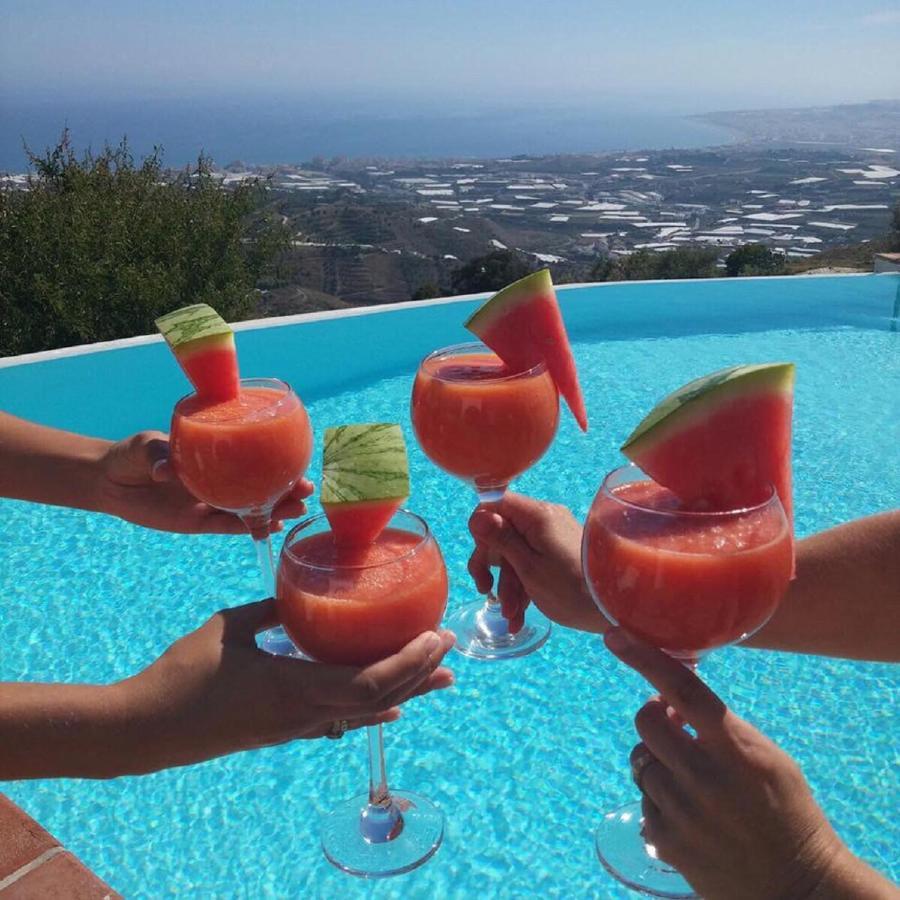 Villa Perla Blanca Sayalonga Buitenkant foto