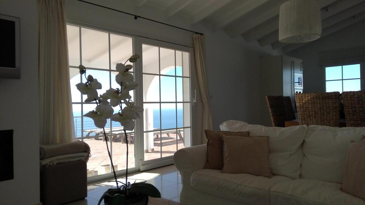 Villa Perla Blanca Sayalonga Buitenkant foto