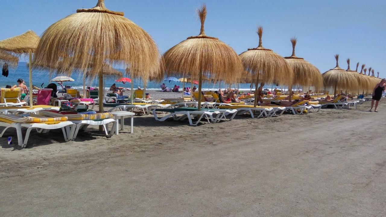 Villa Perla Blanca Sayalonga Buitenkant foto