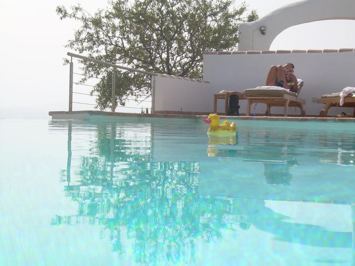 Villa Perla Blanca Sayalonga Buitenkant foto